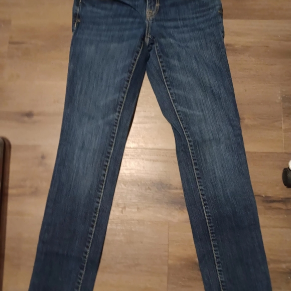 Aeropostale Skinny Size 4 Short - Picture 1 of 4